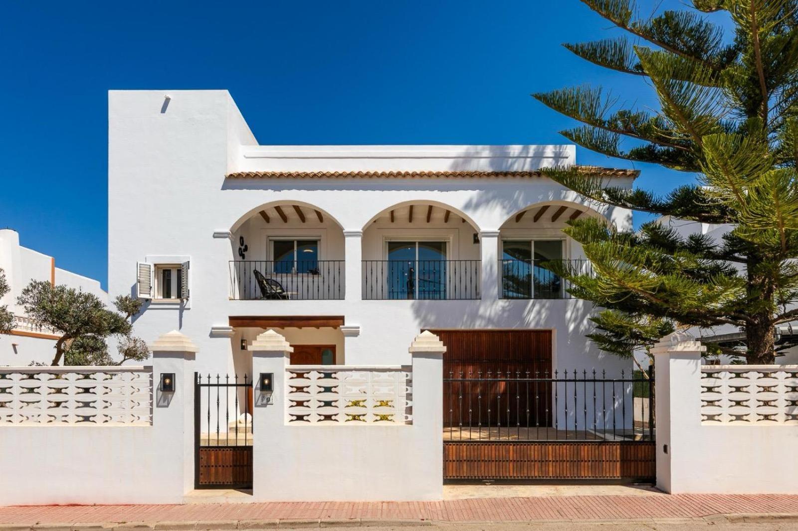 Luna Ibiza Centre 8 Pax Puig D'en Valls